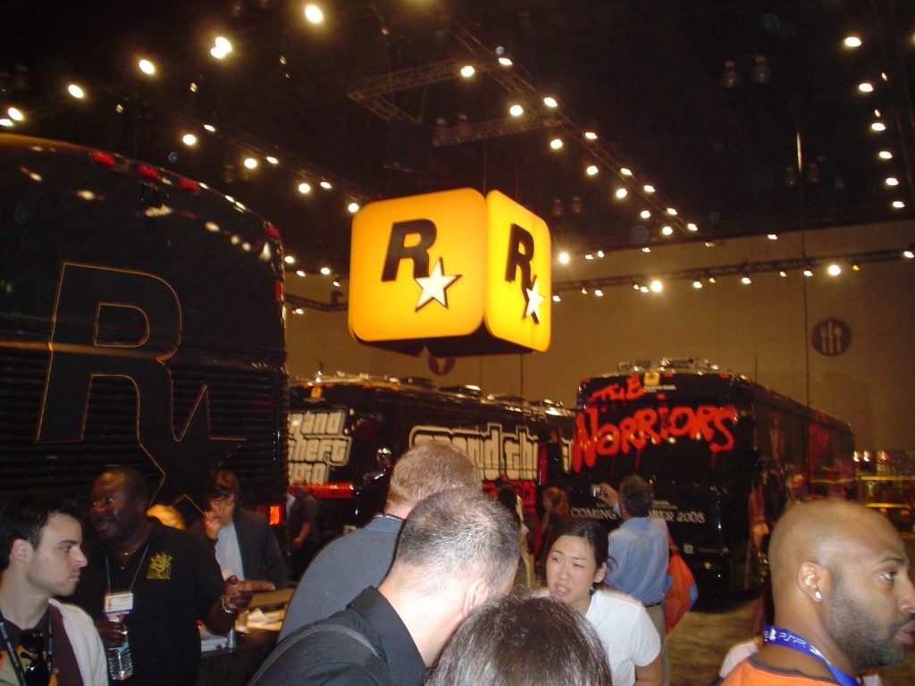 Rockstar Games na E3 w 2005 roku.